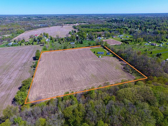 3rd image of 8566 E Spicerville Hwy