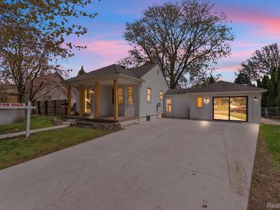 6964 Nightingale St, Dearborn Heights, MI, 48127