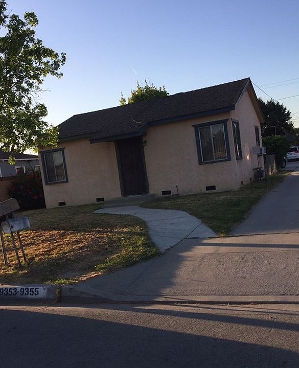 1st image of 9353 Faywood St