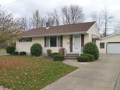 1097 101st St, Niagara Falls, NY, 14304