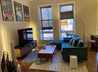 1342 N North Park Ave APT 1, Chicago, IL 60610