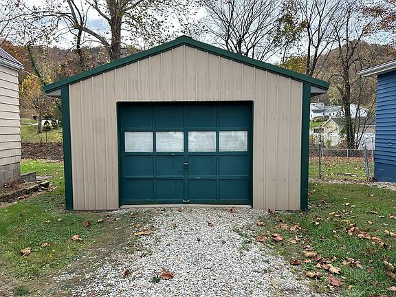 2nd image of 1322 Rosemount Rd