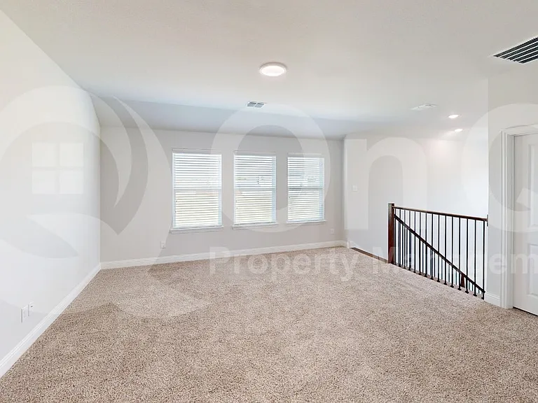 2503 Blue Oasis Ct — Photo 9