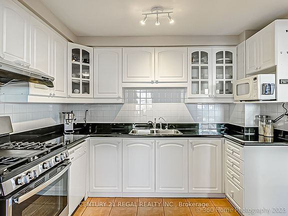 3rd image of 126 Dusay Pl #107