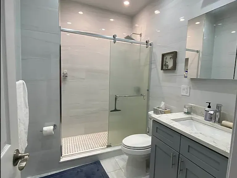 421 3rd Ave #1 — Photo 4
