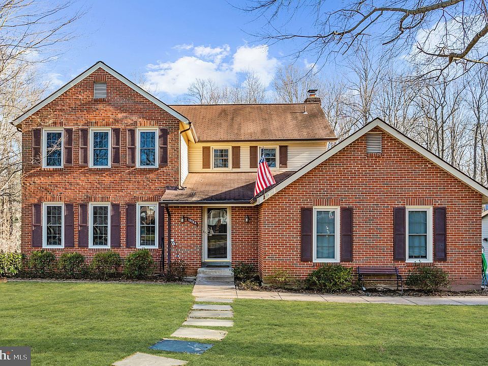 1st image of 10703 Dundas Oak Ct