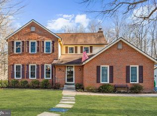 10703 Dundas Oak Ct, Burke, VA 22015