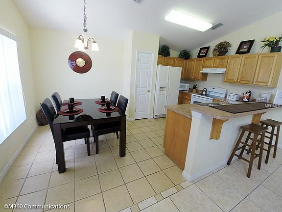 3rd image of 4635 Cumbrian Lakes Dr