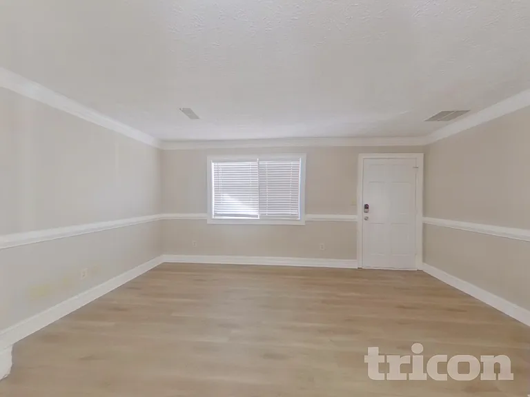 20 Summerfield Ct — Photo 3
