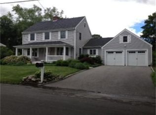 55 Seaview Ave, Swansea, MA 02777