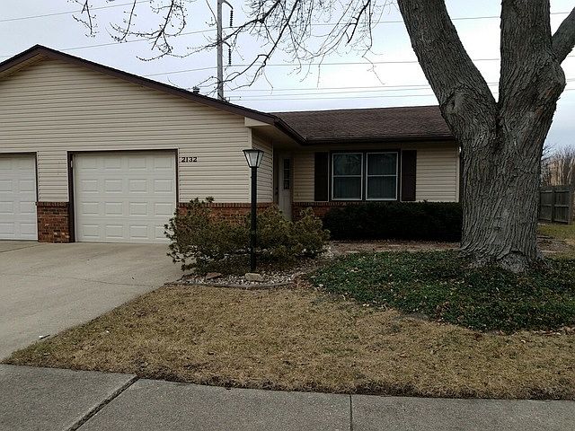 2nd image of 2132 Ivy Ct
