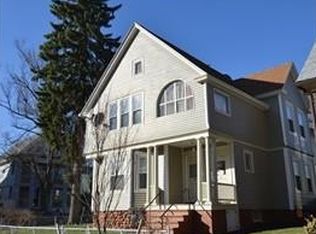 32 Hartshorn Ave, Worcester, MA 01602