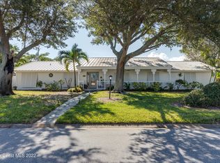 515 Oak Ridge Dr, Indialantic, FL 32903