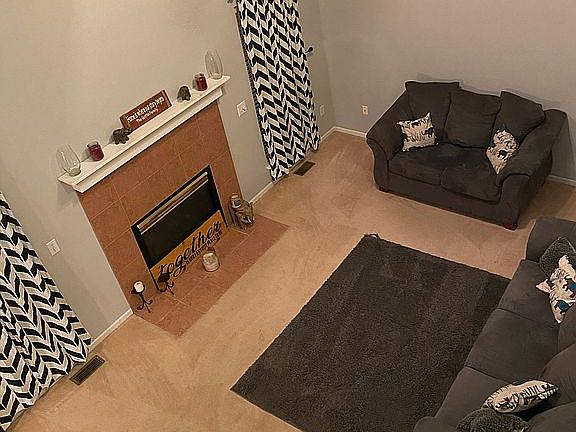 2nd image of 1813 Cove Cir E