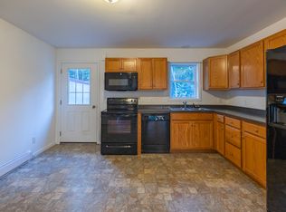 102 Portland Way UNIT 1, Auburn, ME 04210