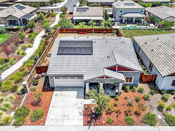 3rd image of 635 Songbird Way