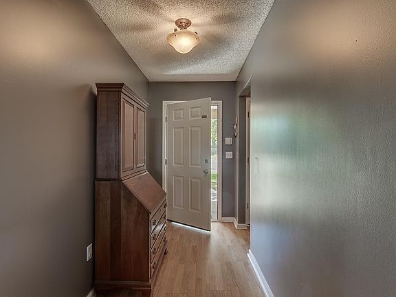 5th image of 2326 Casablanca Ct