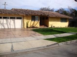 174 Chaucer Dr, Salinas, CA 93901