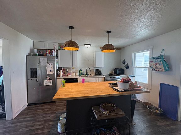 5th image of 706 Coyne Ave