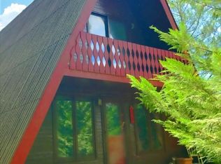 169 Shelter Cove Ln, Zirconia, NC 28790