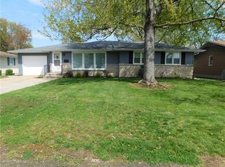 908 N Oceola St, Effingham, IL 62401