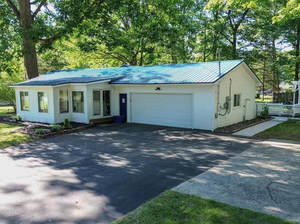 1005 Main St, Prudenville, MI 48651