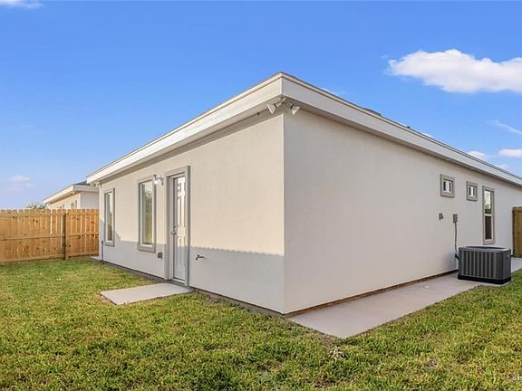 2nd image of 1308 Sucre Dr #4