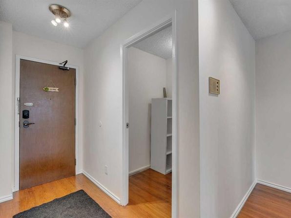 738 S 3rd Ave SW #613, Calgary, AB T2P 0G7