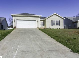 21 River Watch Dr, Greenville, SC 29605