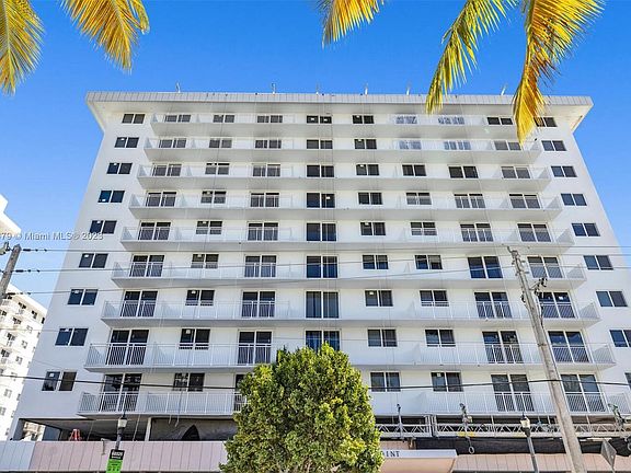 3rd image of 345 Ocean Dr APT 502