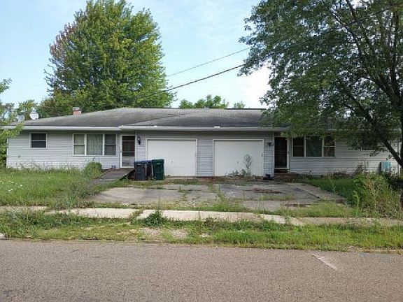 3rd image of 2710-2712 Carmel Ave
