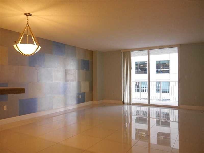 1st image of 1200 Brickell Bay Dr #R1s706
