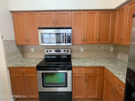 4th image of 10435 MIDTOWN Parkway #210