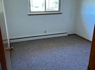 4215 S Vermont Ct #17, Saint Francis, WI 53235