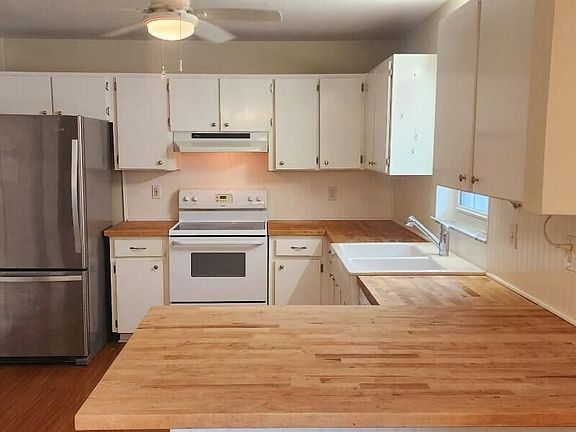 5th image of 390 Cassandra Ln