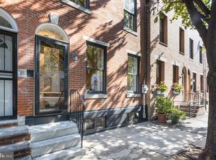 1915 Carpenter St, Philadelphia, PA 19146