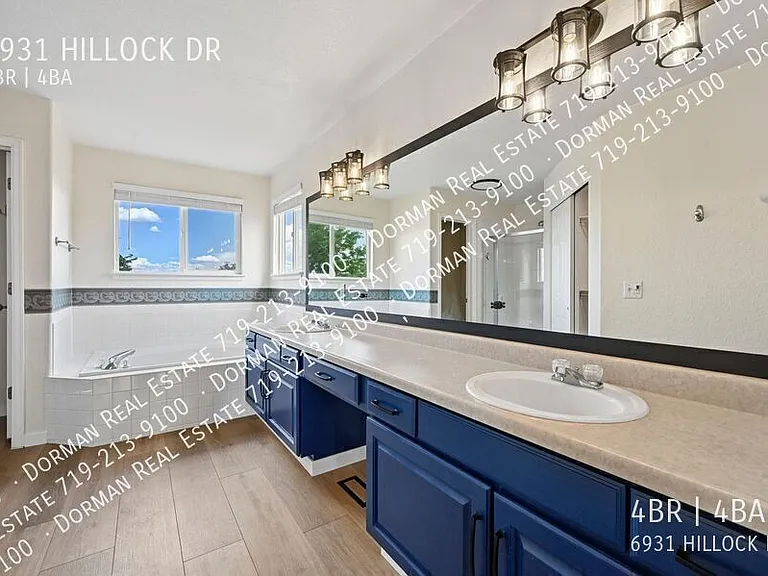 6931 Hillock Dr — Photo 28