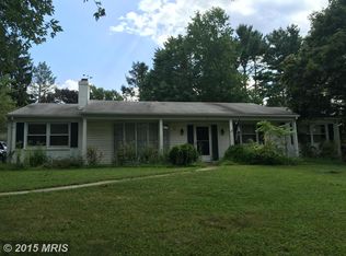 27 Club View Ln, Phoenix, MD 21131