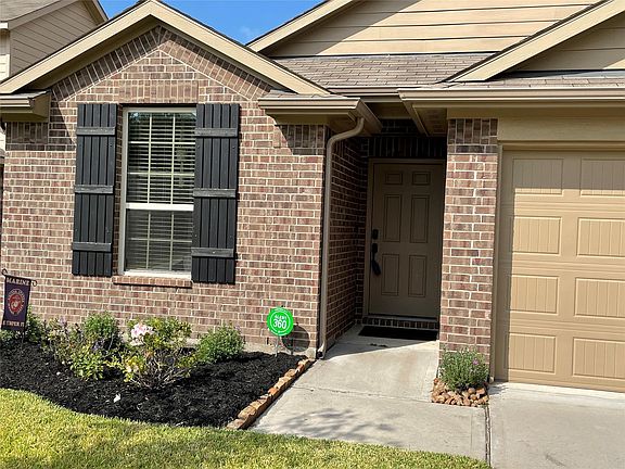 4th image of 23711 Umbrella Pine Dr
