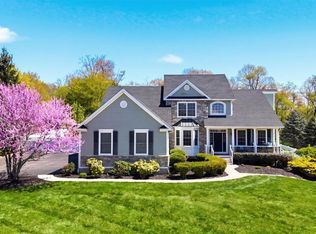 86 Sandy Pines Boulevard, Hopewell Junction, NY 12533