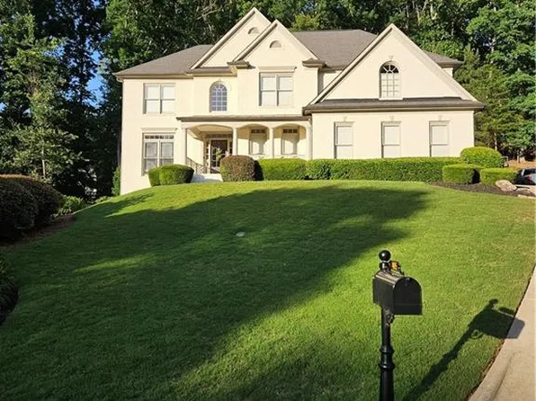 405 Wilshire Ln, Canton, GA 30115