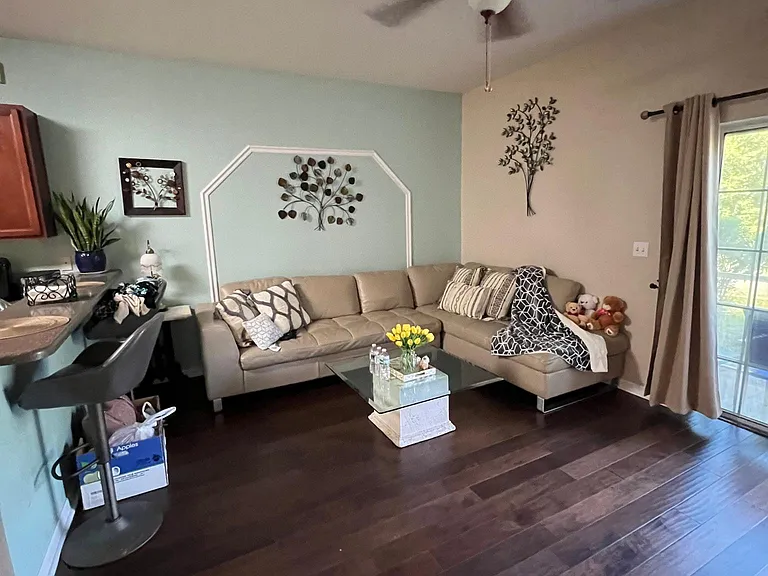 1882 Greenwood Valley Dr — Photo 9
