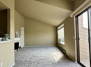 1319 S Puget Dr APT D33, Renton, WA 98055