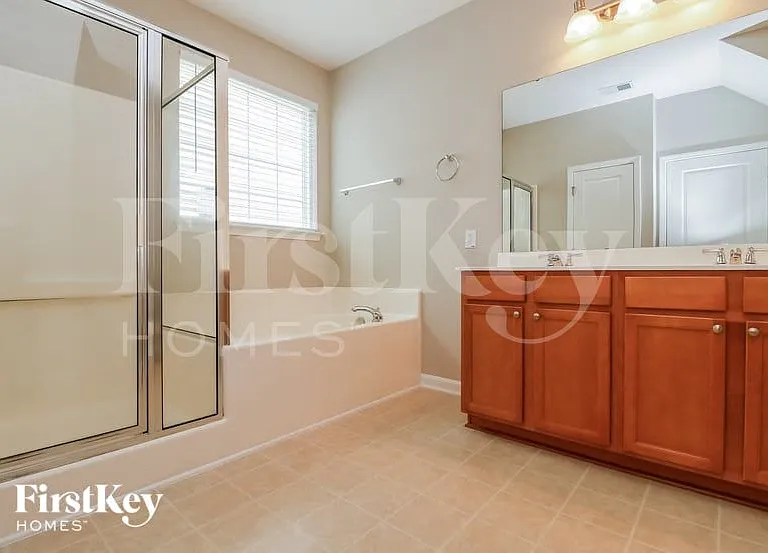 115 Marinella Dr — Photo 11