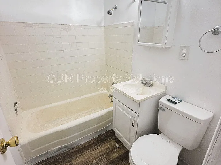 1200 Coal Ave SW #2 — Photo 6