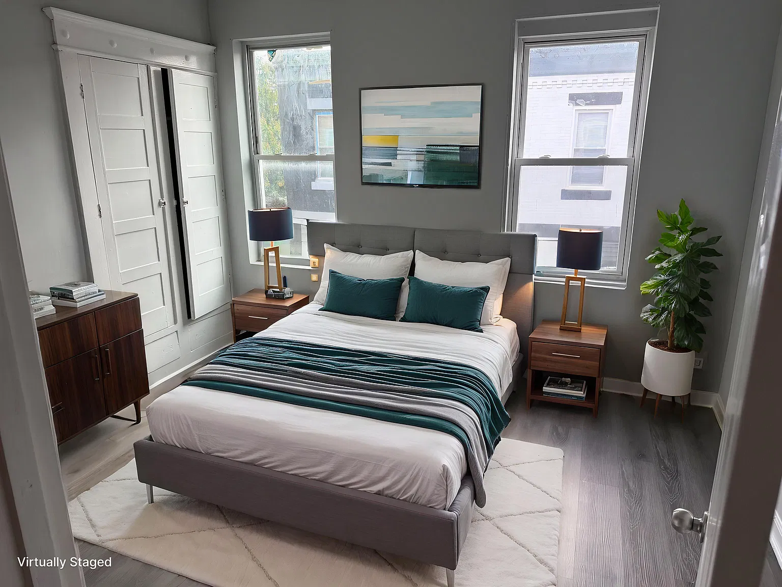 3 bed, 932 sqft, $1,300 — Photo 4