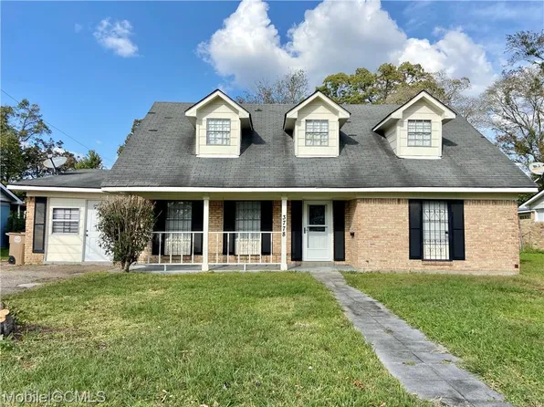 3778 Heritage Dr N, Mobile, AL 36609