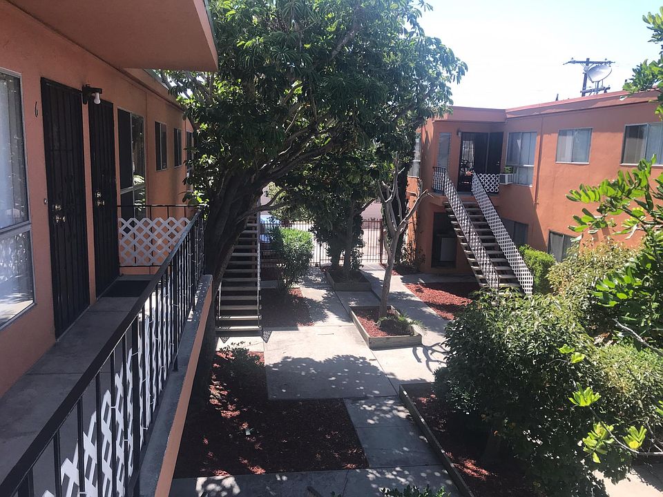 1st image of 3686 Marlborough Ave APT 7