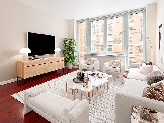 3rd image of 125 W 21st St APT 5A