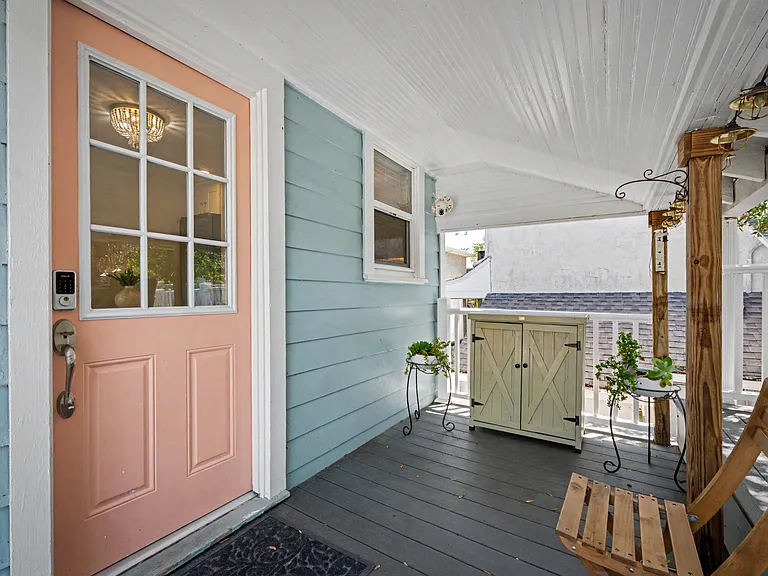 155 S Wild Olive Ave — Photo 4